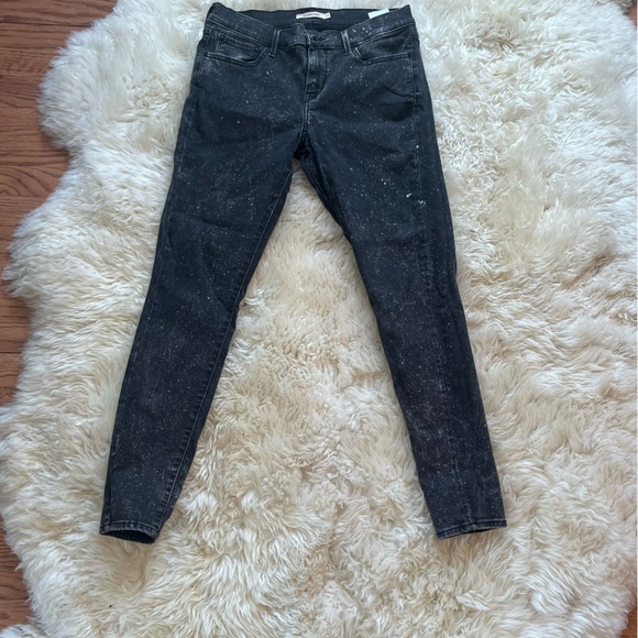 Levi's 710 Super Skinny Black Acid Wash Stretch Jeans Size 31 - Picture 3 of 5